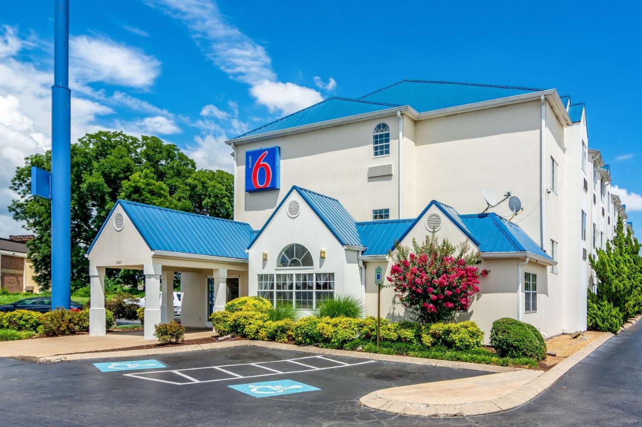 Motel 6 Chattanooga Downtown Exterior foto